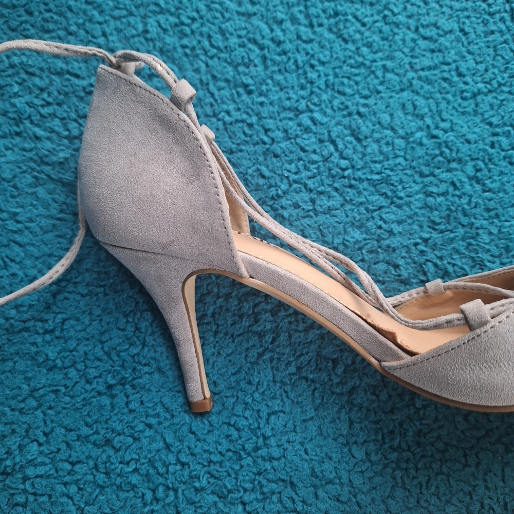 JustFab | Women's Gray Suede Lace Up Heels size 8.5 - Picture 12 of 17
